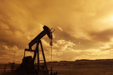 European oil firms seek U.S. licenses to export Venezuelan crude