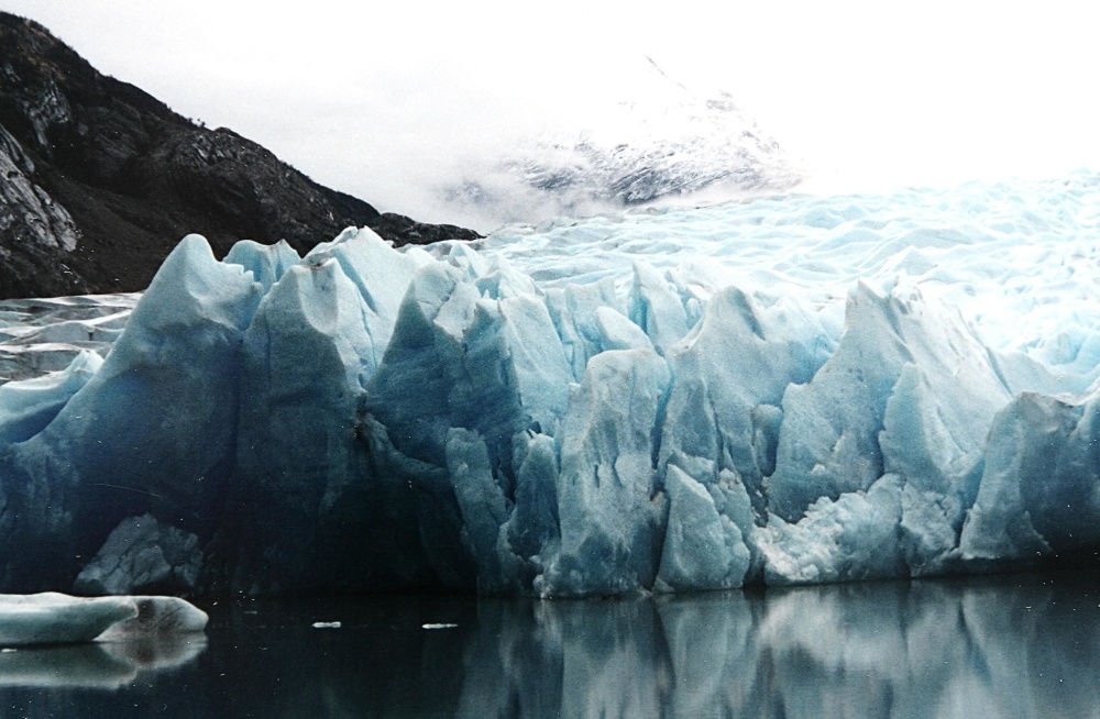 Argentina’s Senate approves glacier law reform aimed to unlock mining investment